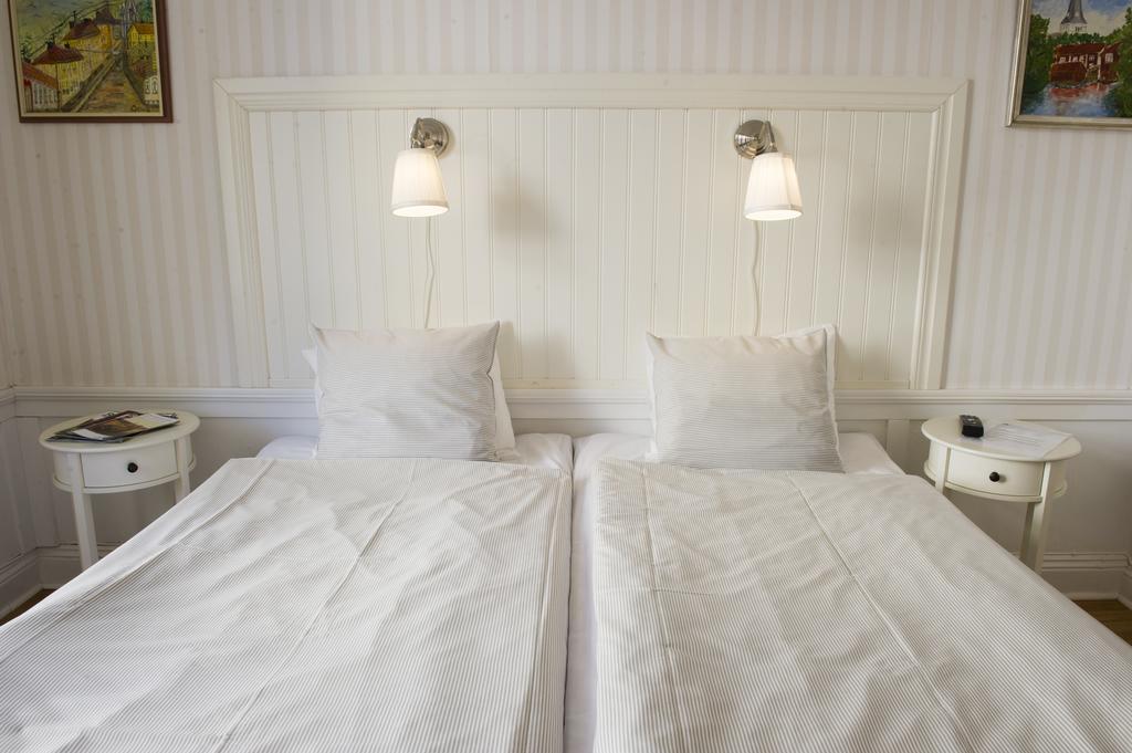 Lilla Hotellet I Nora Exteriér fotografie
