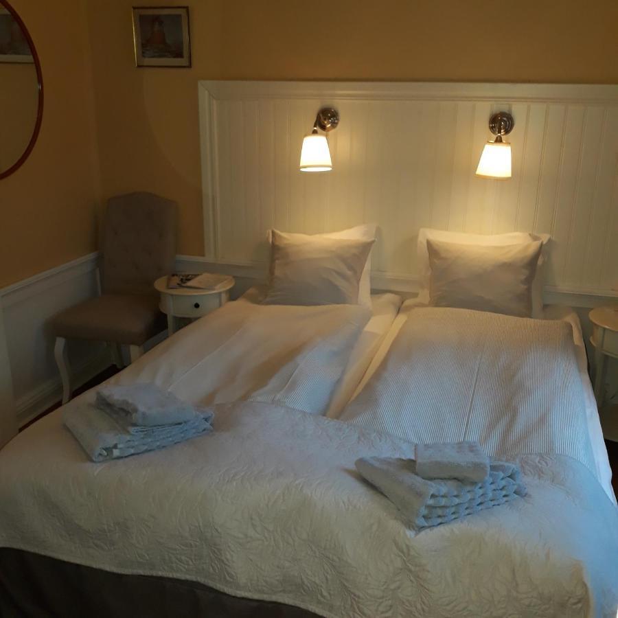 Lilla Hotellet I Nora Exteriér fotografie